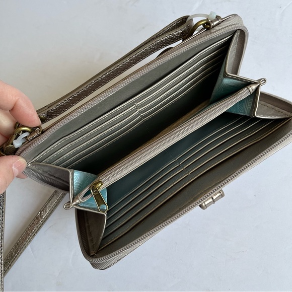 The Sak Redwood 3 In 1 Crossbody Wallet Wristlet in Pyrite Metallic Leather - Picture 11 of 13